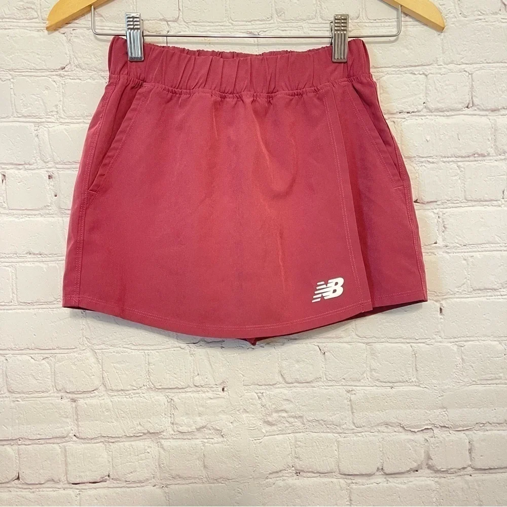 New Balance Big Girls' Woven Skort M (10/11)